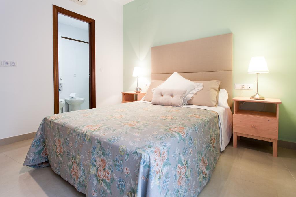Apartamentos San Lorenzo Sevilla Kültér fotó