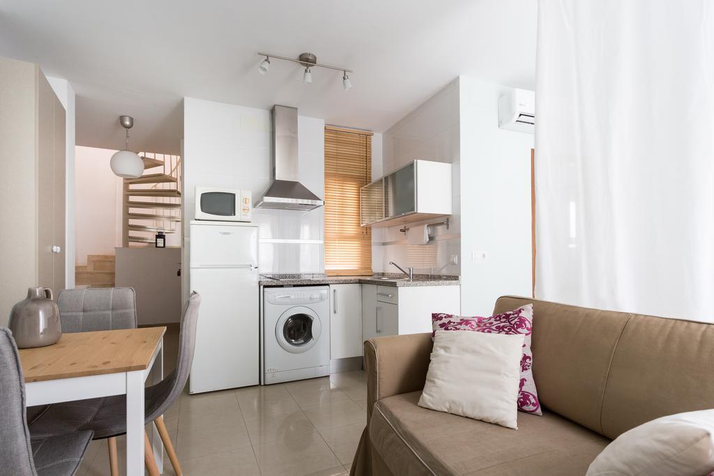 Apartamentos San Lorenzo Sevilla Kültér fotó