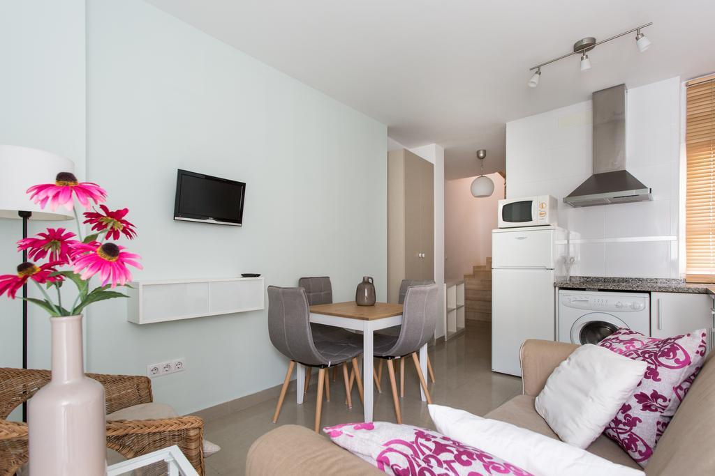 Apartamentos San Lorenzo Sevilla Kültér fotó